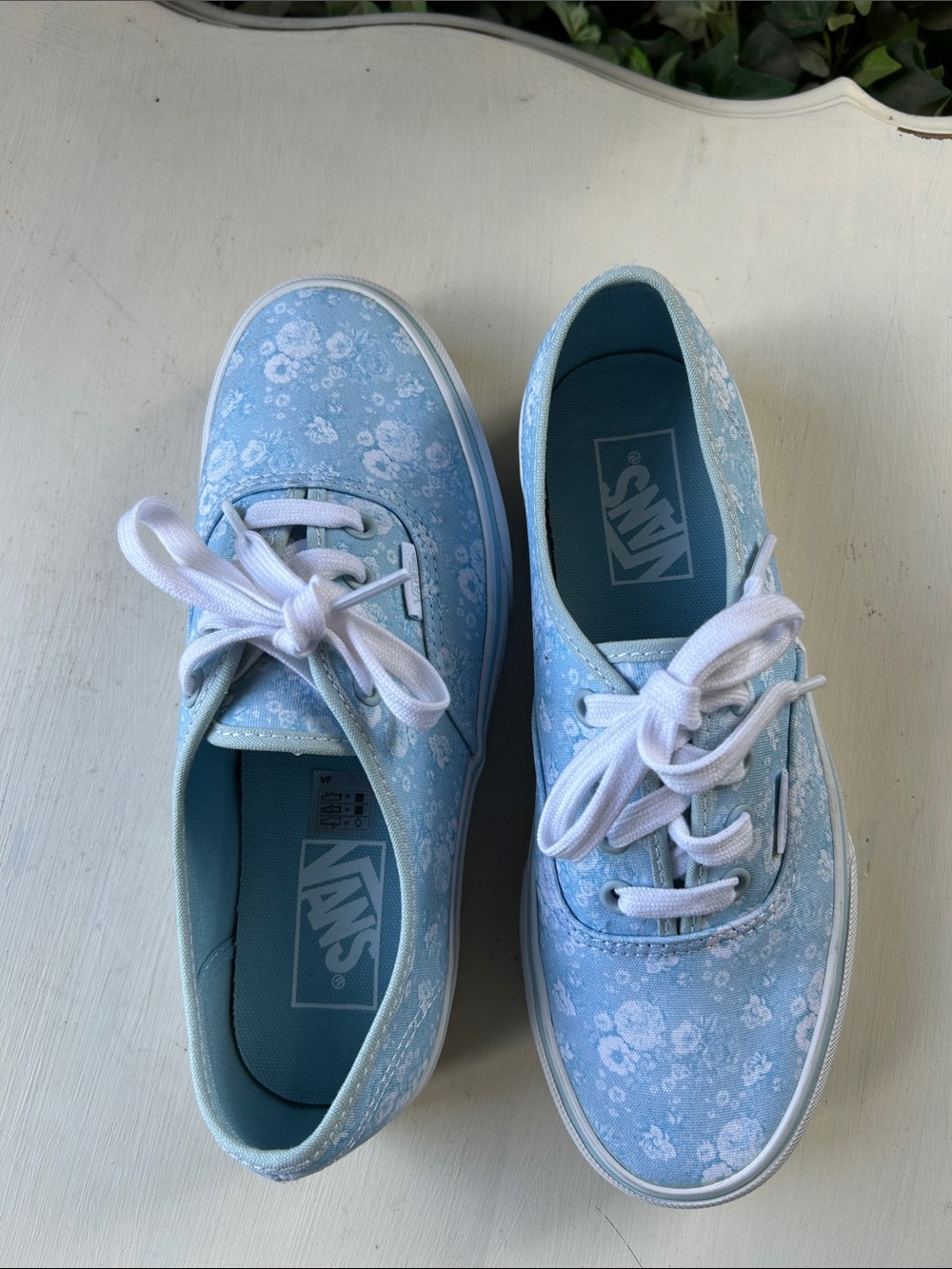 Vans Light Blue Floral Canvas Lace-Up Platform Sneakers Size 7 New - Picture 11 of 13